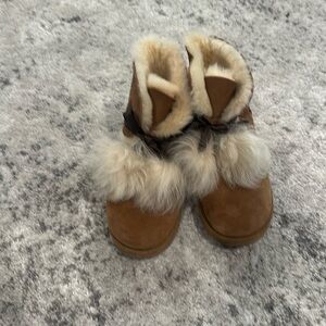 Uggs boots for women 🔥🔥!!